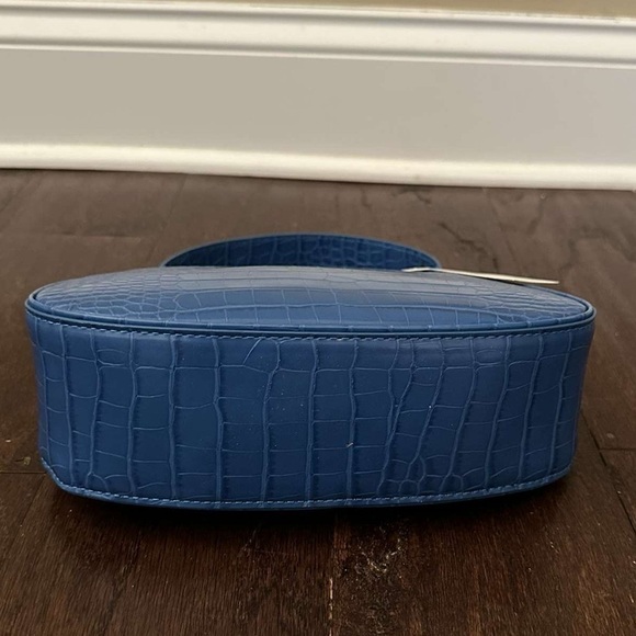 Abercrombie & Fitch- Blue Croc-Embossed small Handbag-NEW - Picture 6 of 11